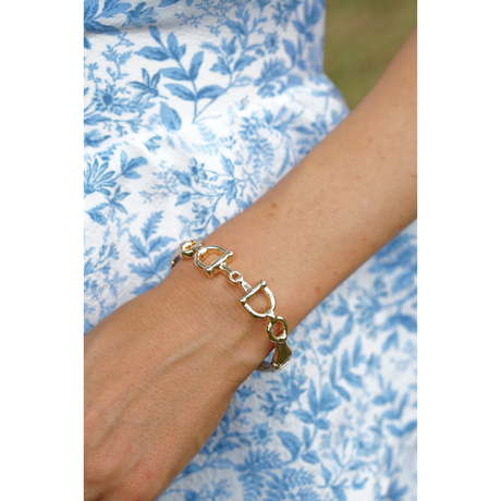 Horsebit Hinge Bangle