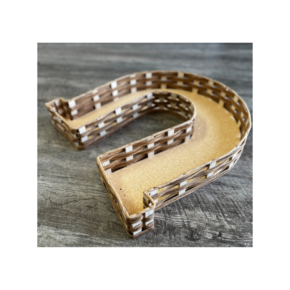 Horseshoe Basket