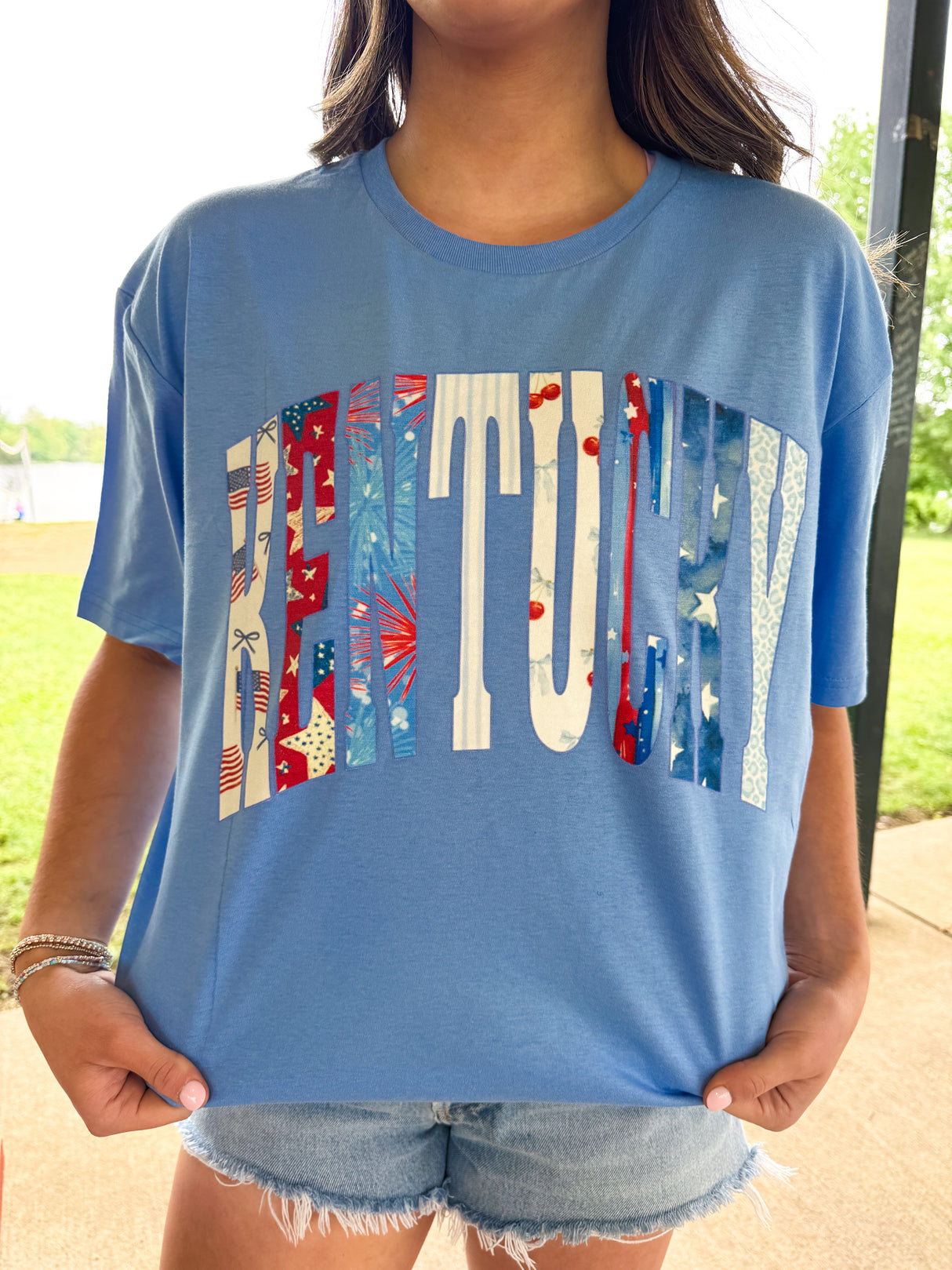 Red, White, and Kentucky Arch T-Shirt