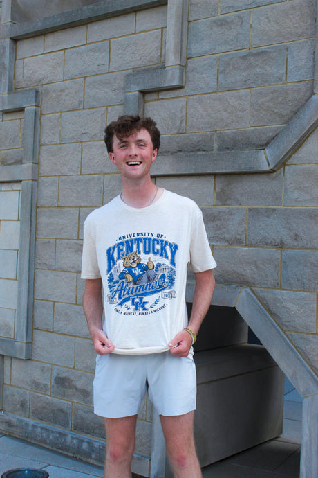 University of Kentucky Alumni Vintage T-Shirt